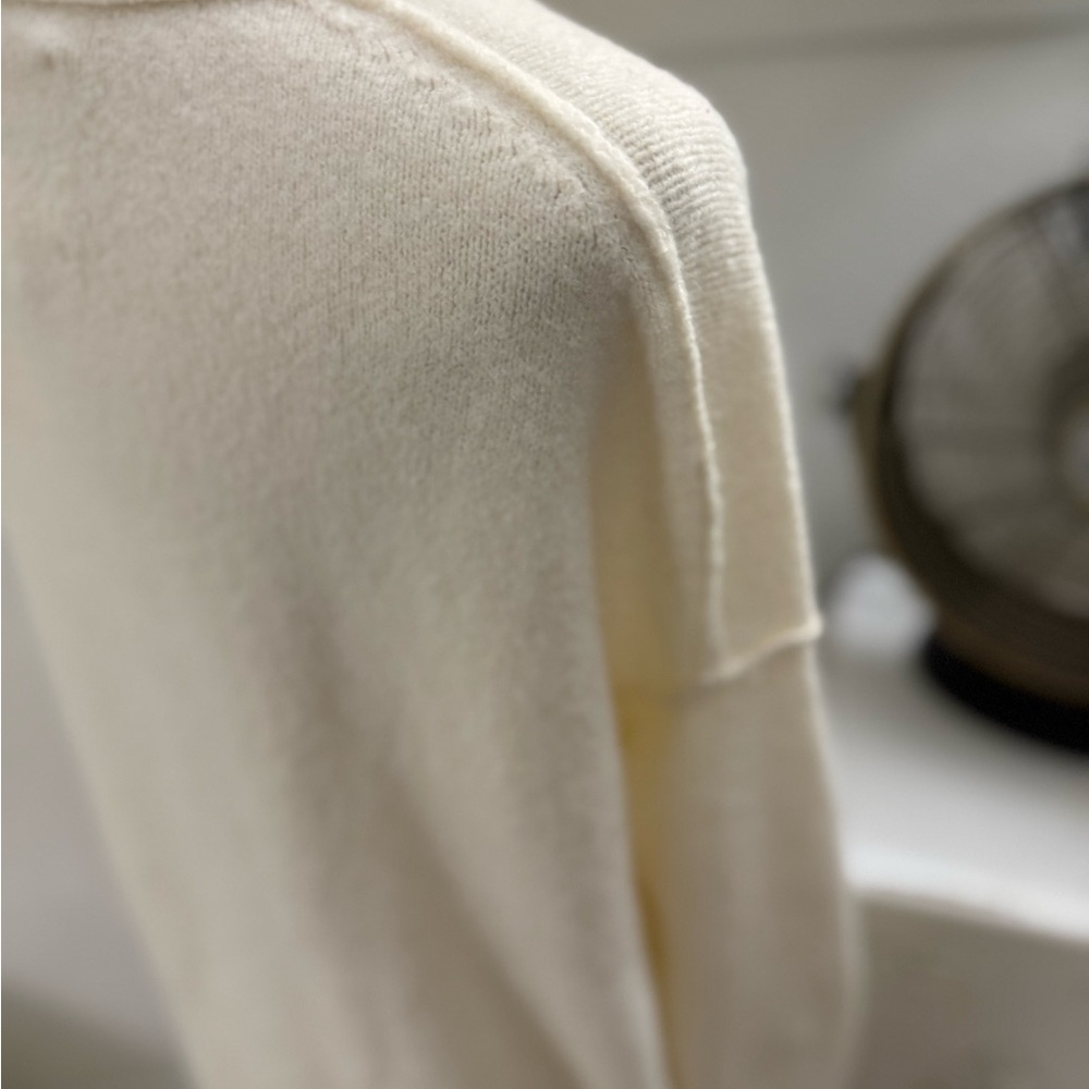 Aerie Cream Oversized Sweater - Picture 7 of 10